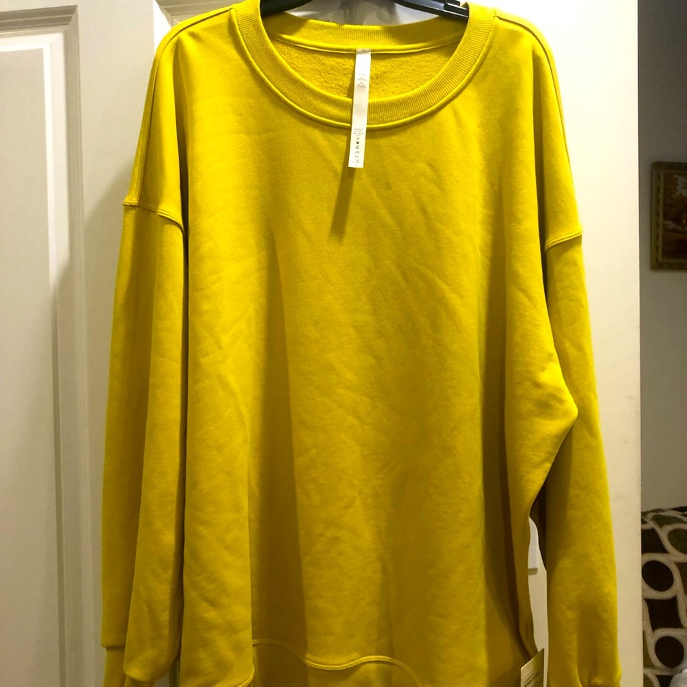 lululemonOversized size14   cotton terry fabric is naturally breathable and soft